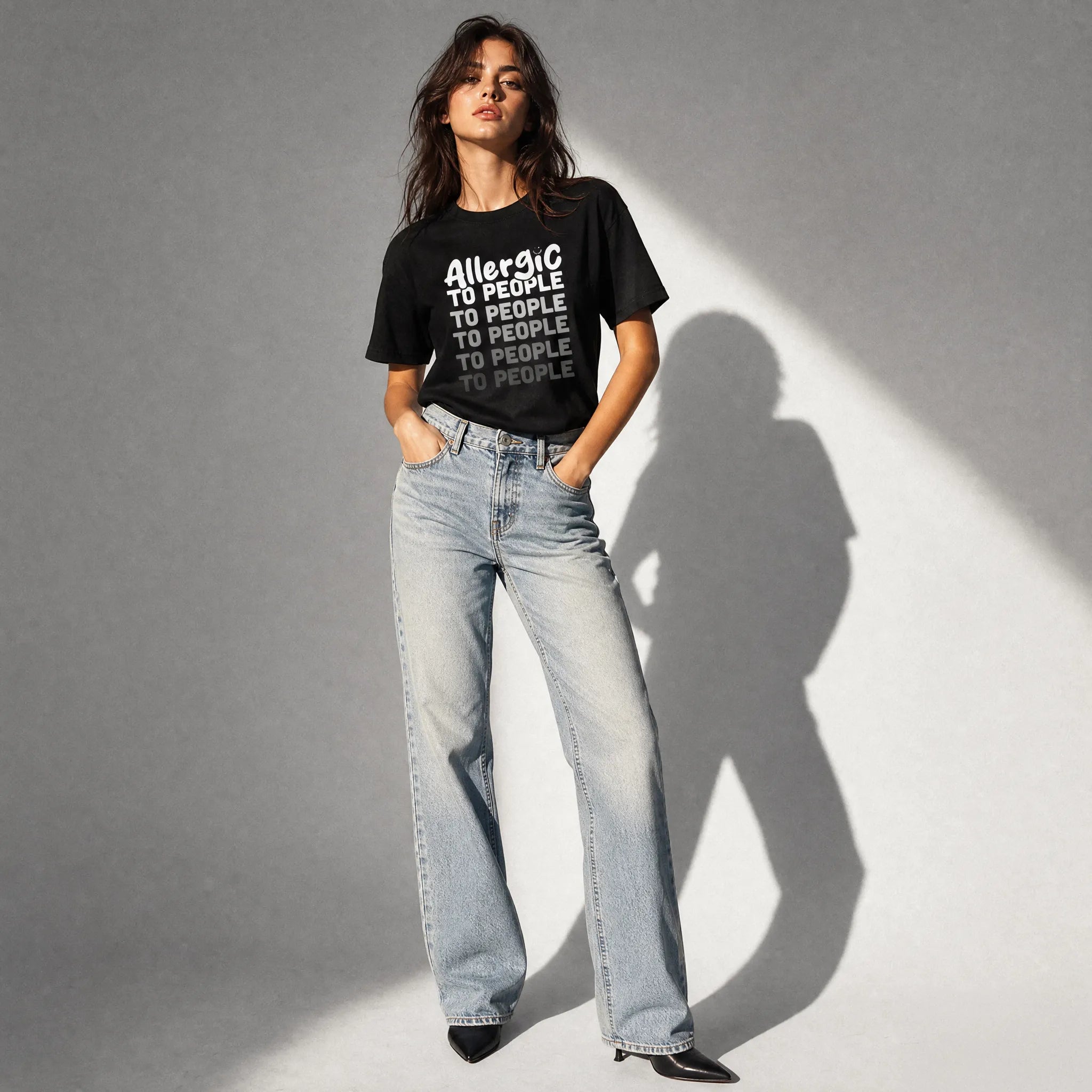 Allergic to people | T-shirt