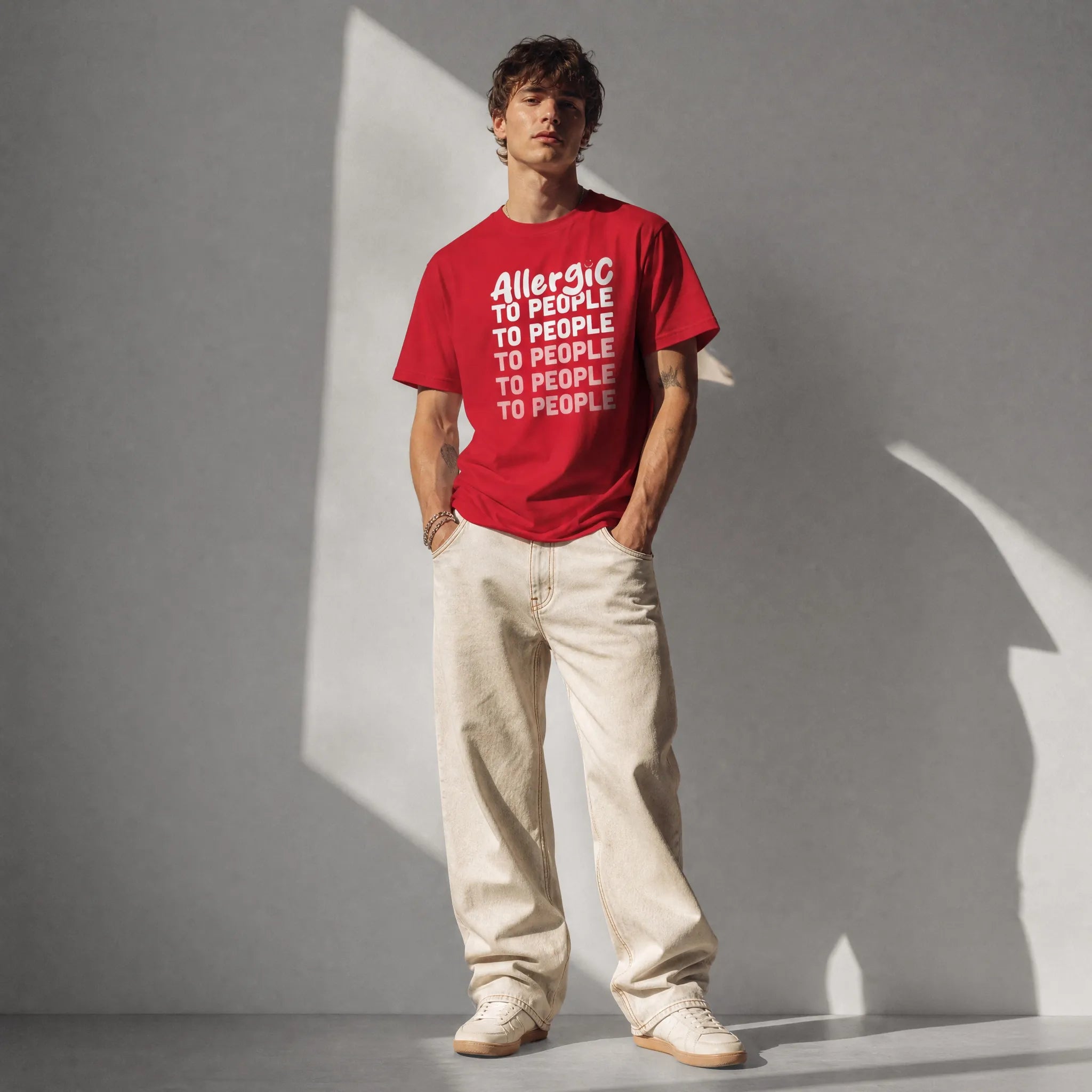 Allergic to people | T-shirt