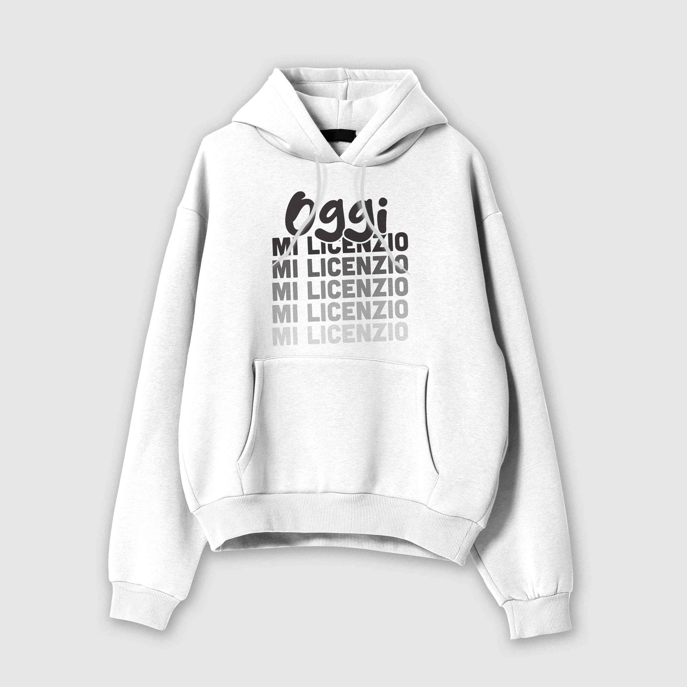 Mockuo fronte felpa donna bianca con cappuccio in cotone organico e scritta nera “Oggi mi licenzio” Totally Random