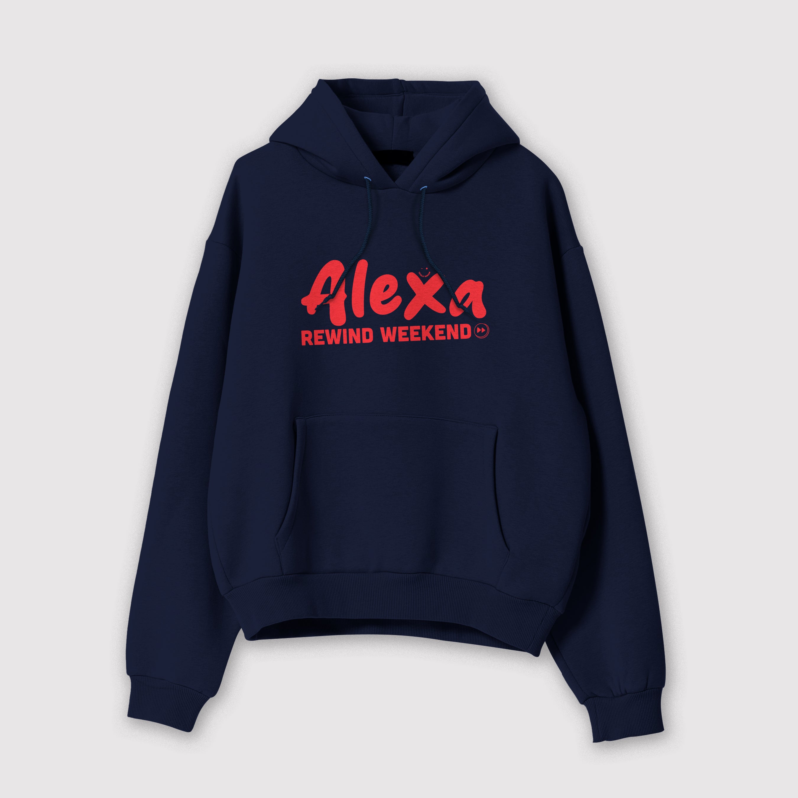 Mockup felpa donna Blu navy in cotone organico con cappuccio e scritta rossa “Alexa rewind weekend” Totally Random