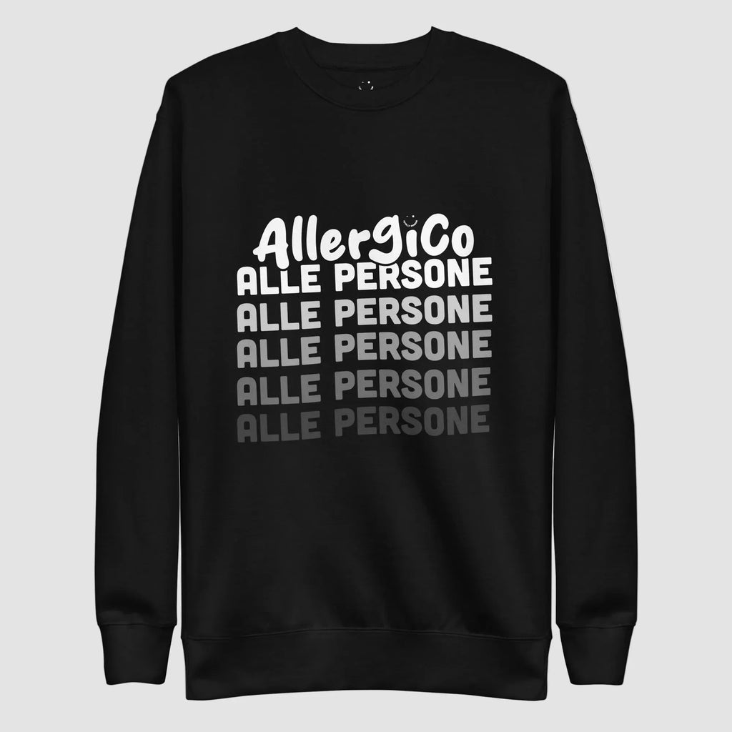 mockup frontale felpa unisex girocollo nera con scritta bianca in italiano allergico alle persone - Totally Random®