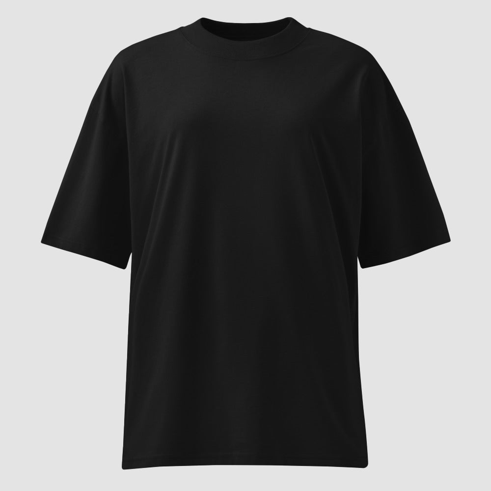 mockup fronte maglietta unisex oversize nera- Totally Random®