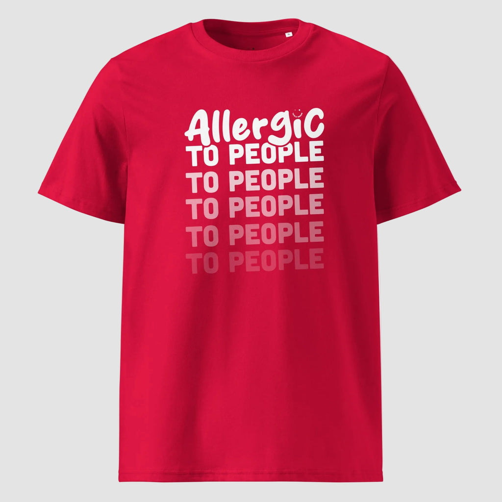 mockup frontale maglietta unisex rossa con scritta bianca allergic to people - Totally Random®